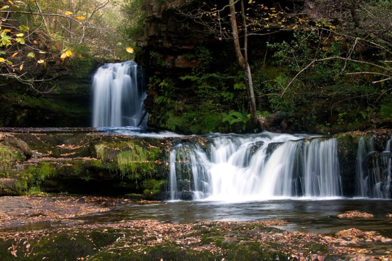 13 Stunning Waterfalls in the Brecon Beacons, Wales (2024 Guide)